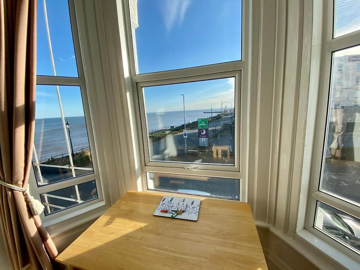 Beaconsfield Holiday Apartments Bridlington 0*,