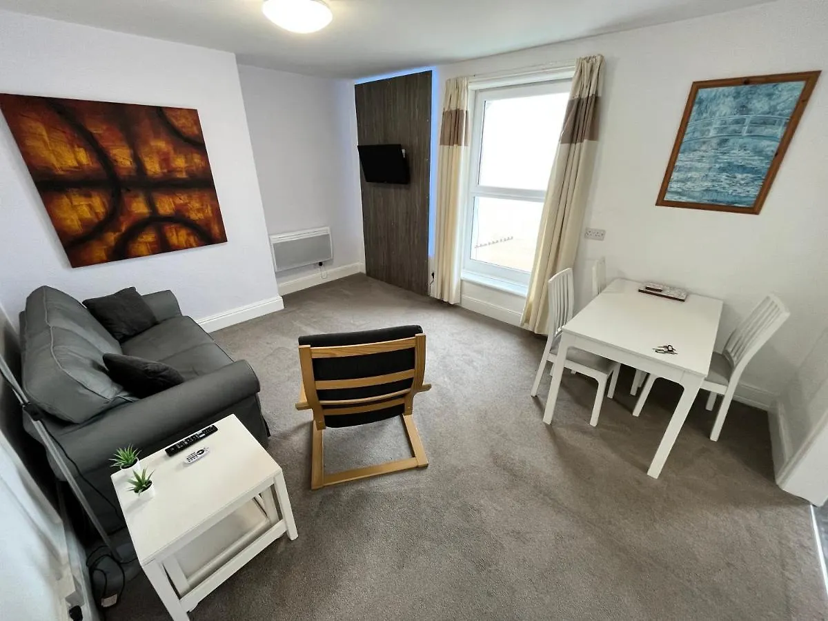 Beaconsfield Holiday Apartments Bridlington